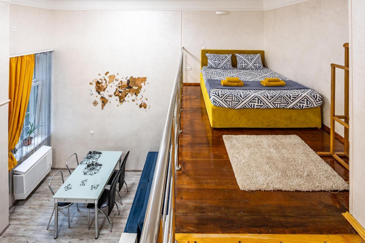 Apartment On Kovzhuna Street 利沃夫 外观 照片