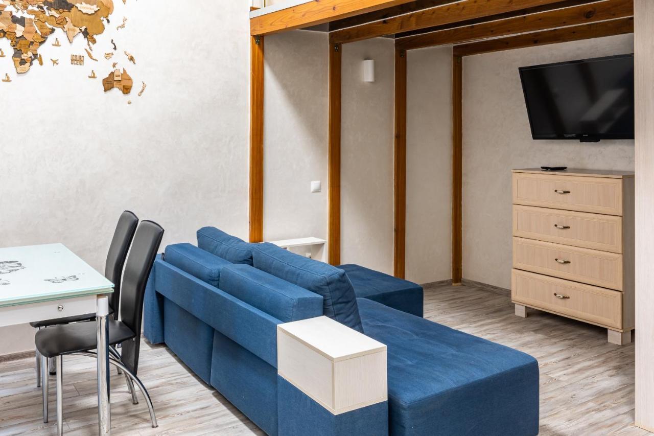 Apartment On Kovzhuna Street 利沃夫 外观 照片